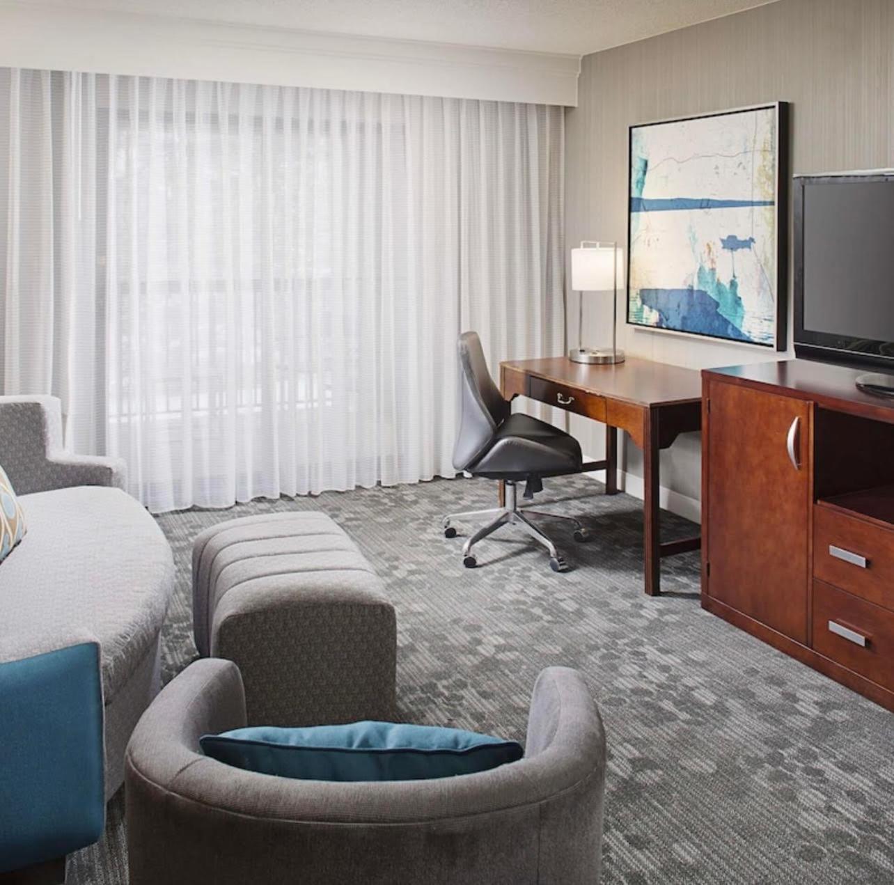 Country Inn & Suites By Radisson, Columbus-Edinburgh Buitenkant foto